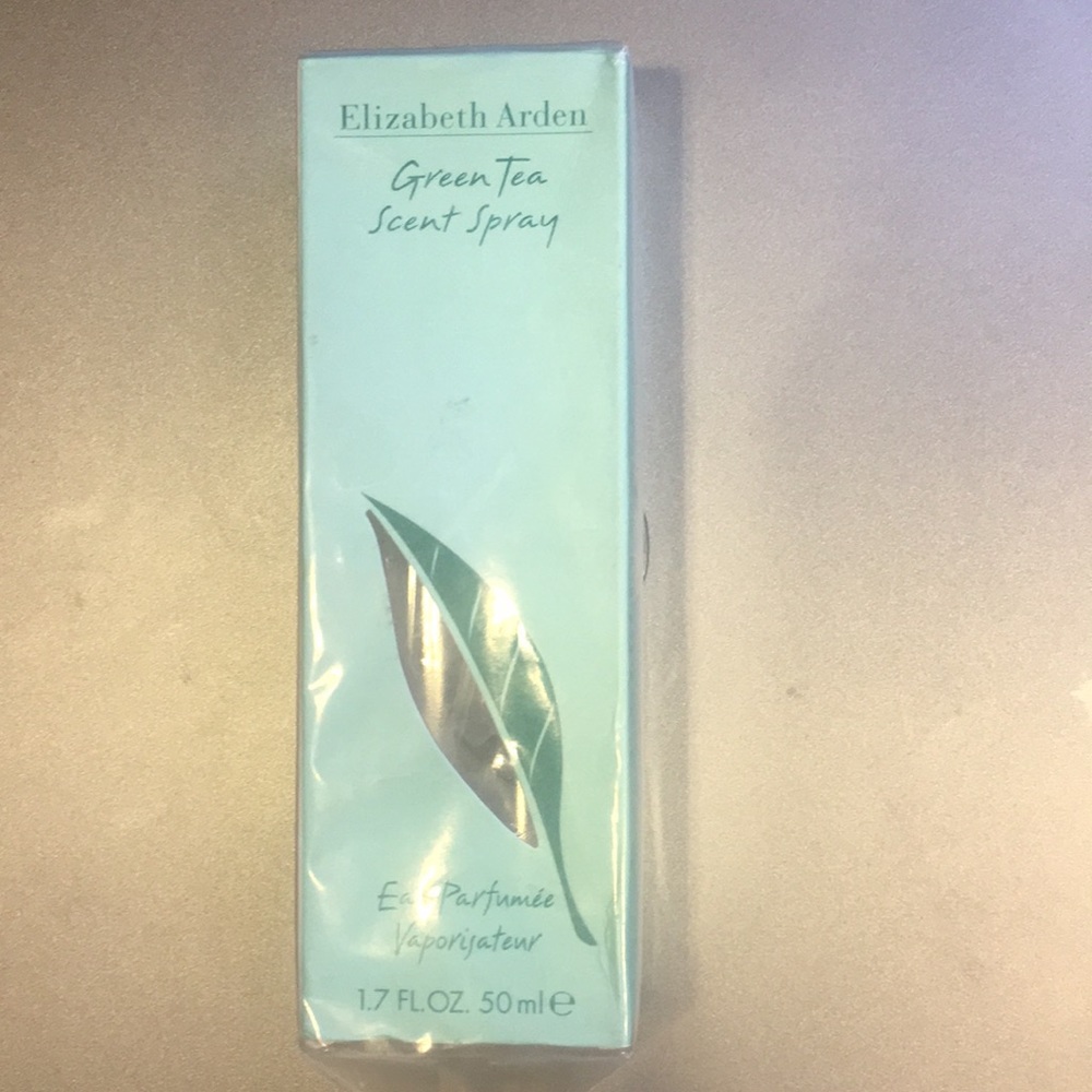 Elizabeth Arden Green Tea scent spray 1.7 ounce